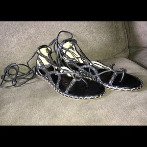 BCBG MAX AZRIA Lace up Gladiator sandals